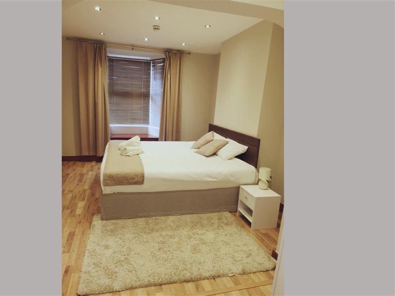 The R Inn Hotel Desborough Экстерьер фото