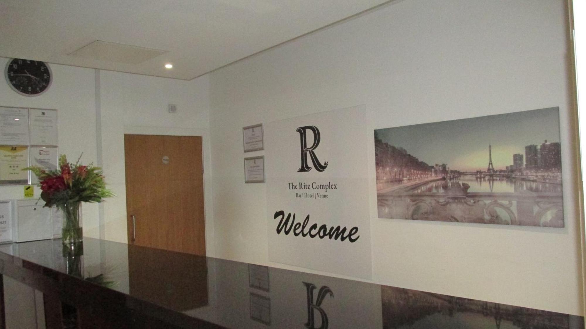 The R Inn Hotel Desborough Номер фото